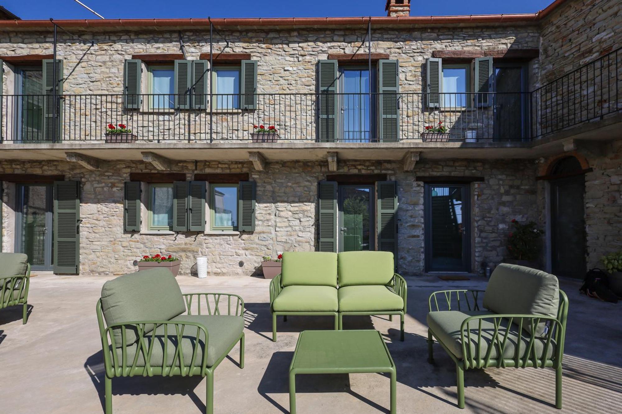 Albergo Del Bramante Roccaverano Exterior foto